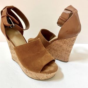 Marc Fisher Hadeya Open Toe Cork Wedge Light Brown Suede Heel Size 7
